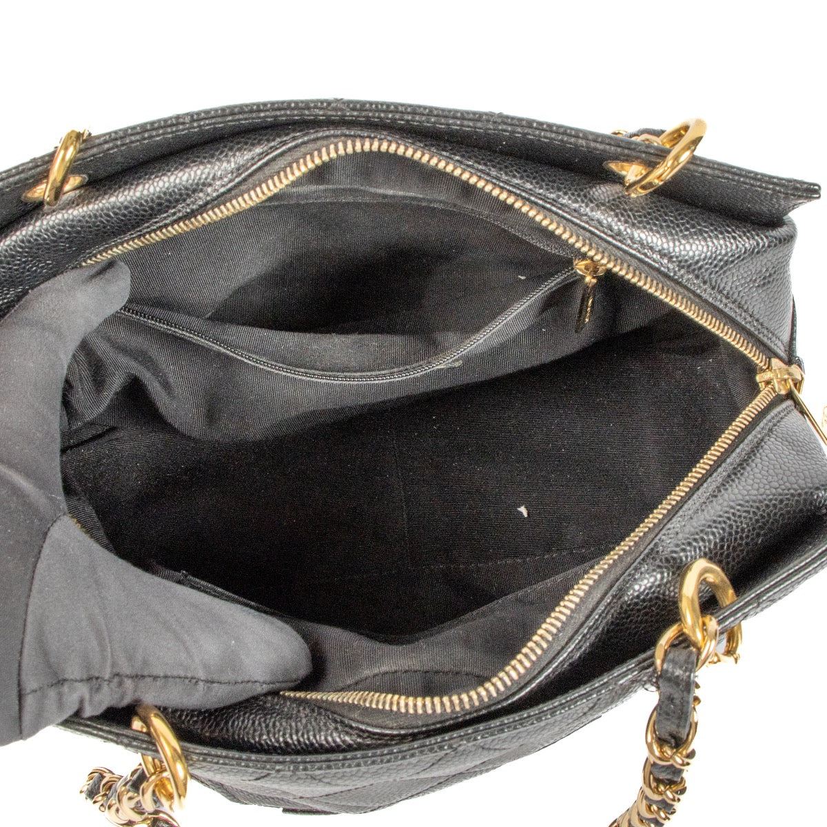 Chanel Black Caviar Small GST Tote Bag for the best price at Labellov.