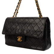 Shop safe online at Labellov in Antwerp, Brussels and Knokke this 100% authentic second hand Chanel Black Lambskin Medium Classic Flap Bag