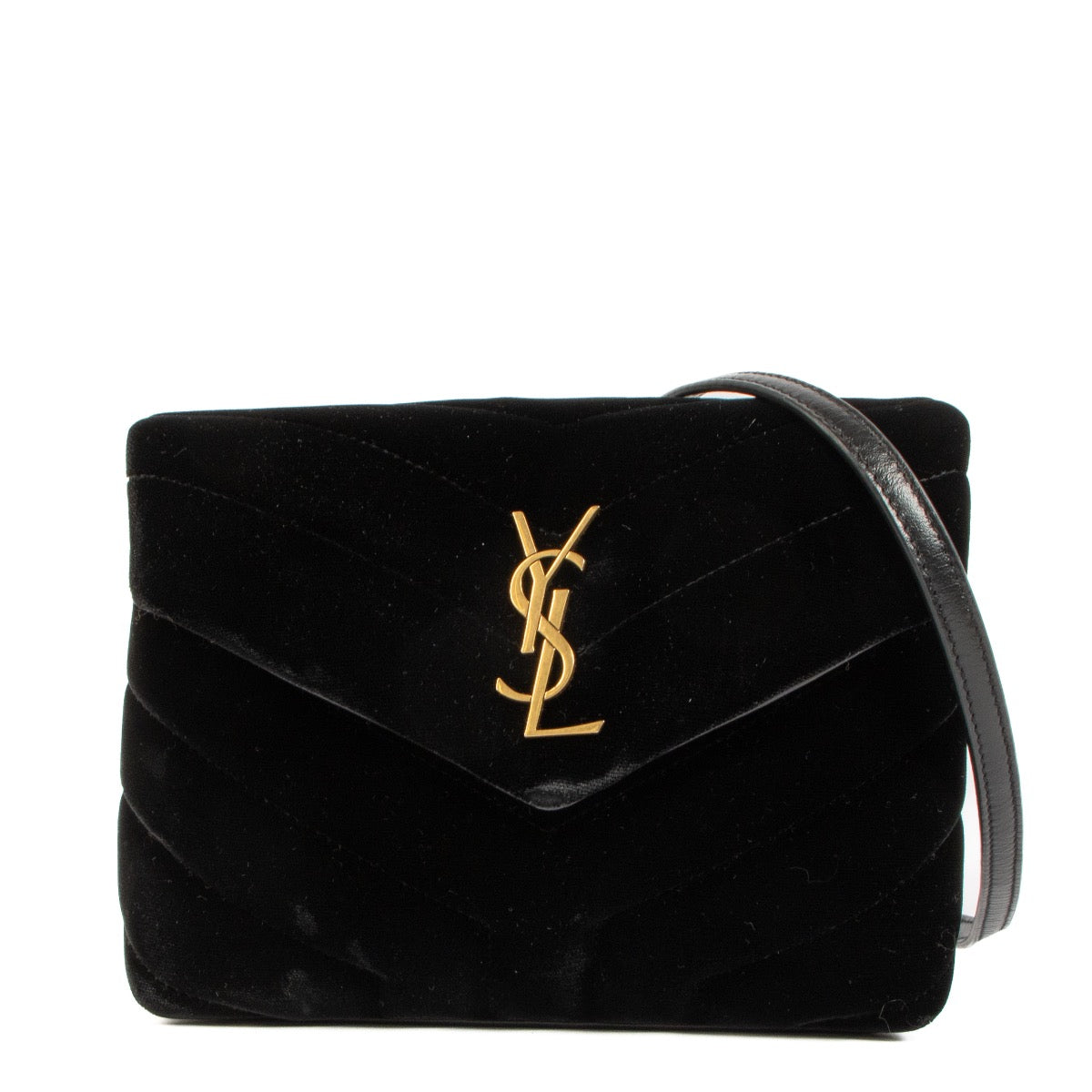 Shop safe online at Labellov in Antwerp, Brussels and Knokke this 100% authentic second hadn't Saint Laurent Black Velvet Loulou Toy Crossbody Bag