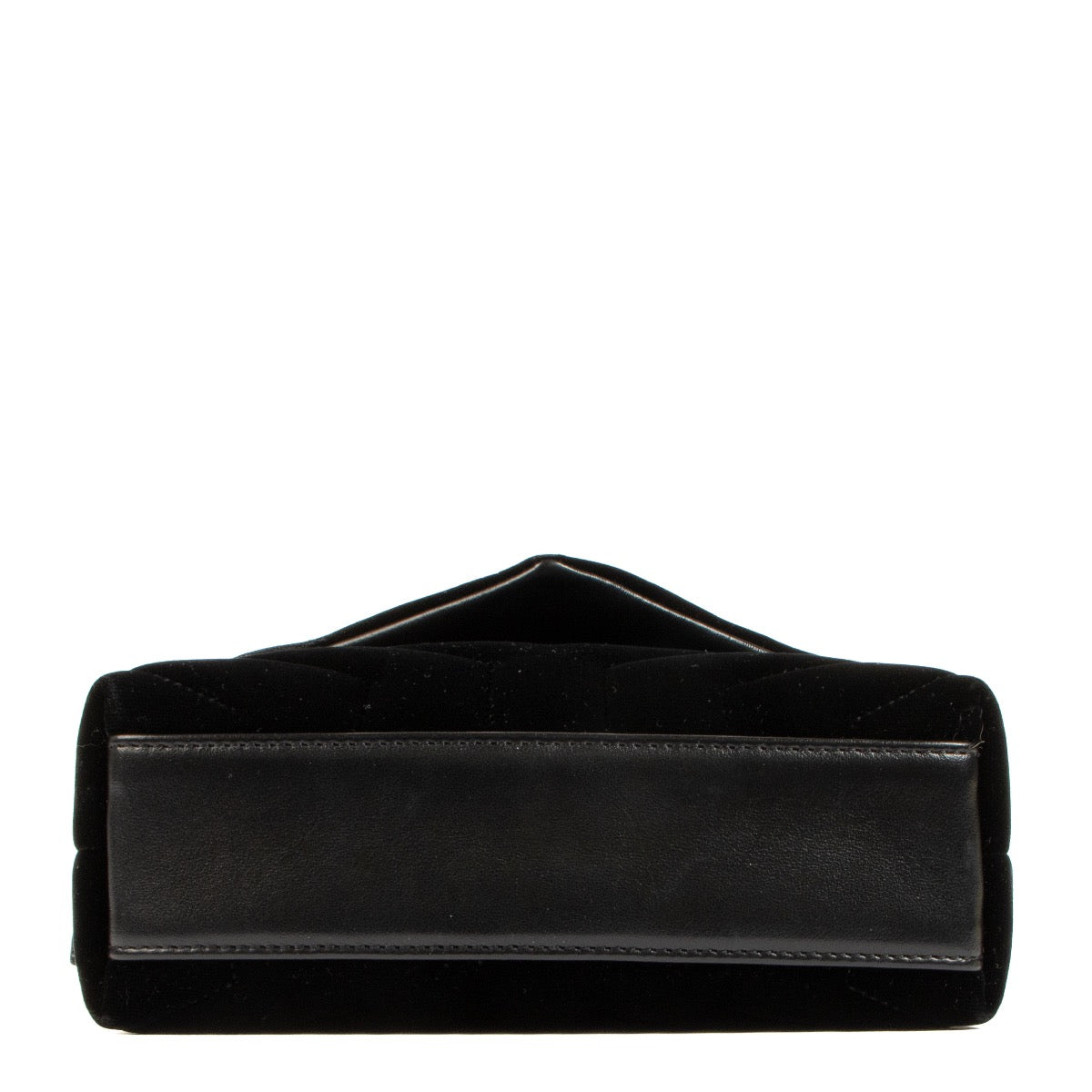 Shop safe online at Labellov in Antwerp, Brussels and Knokke this 100% authentic second hadn't Saint Laurent Black Velvet Loulou Toy Crossbody Bag