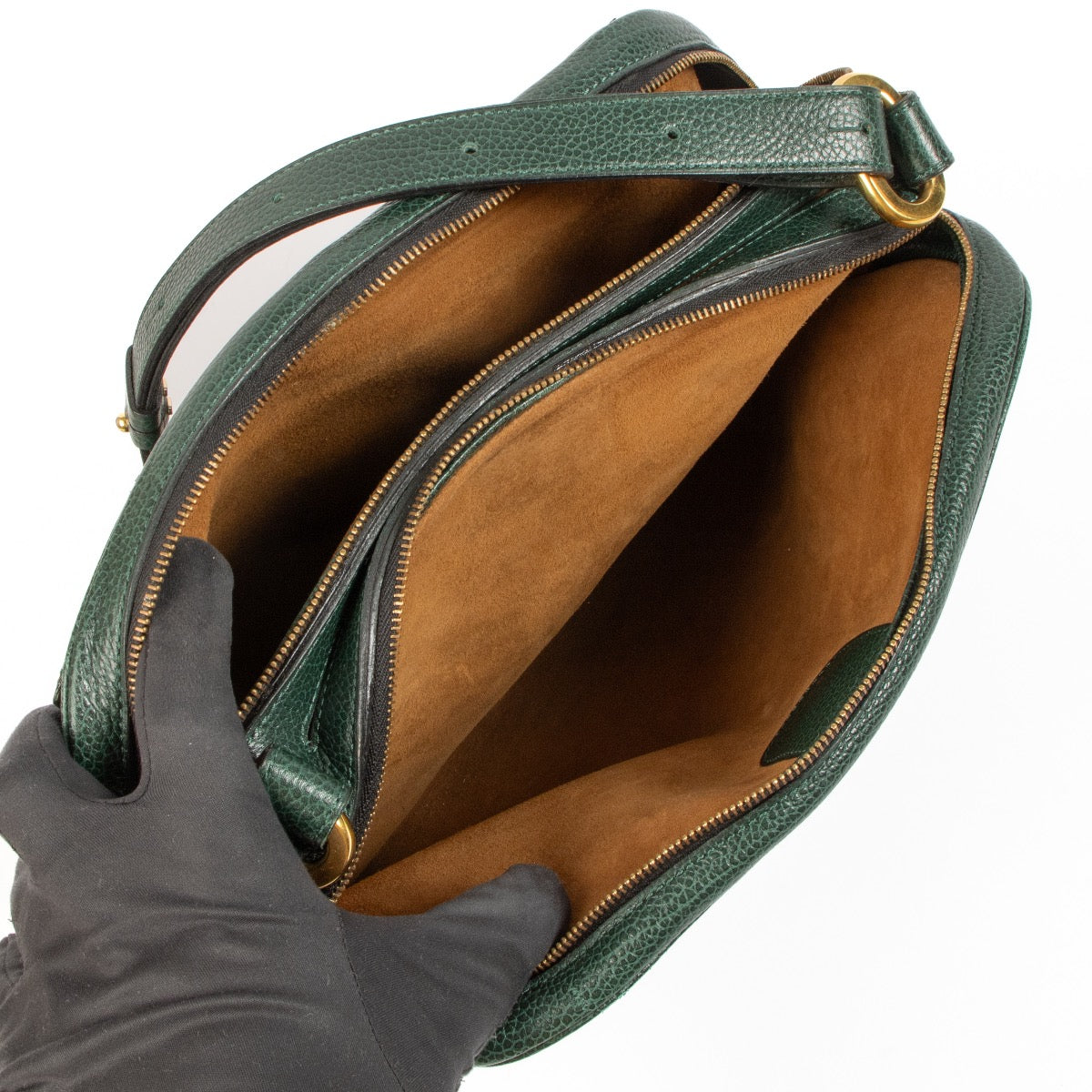 Shop 100% authentic second-hand Delvaux Green Shoulder Bag on Labellov.com