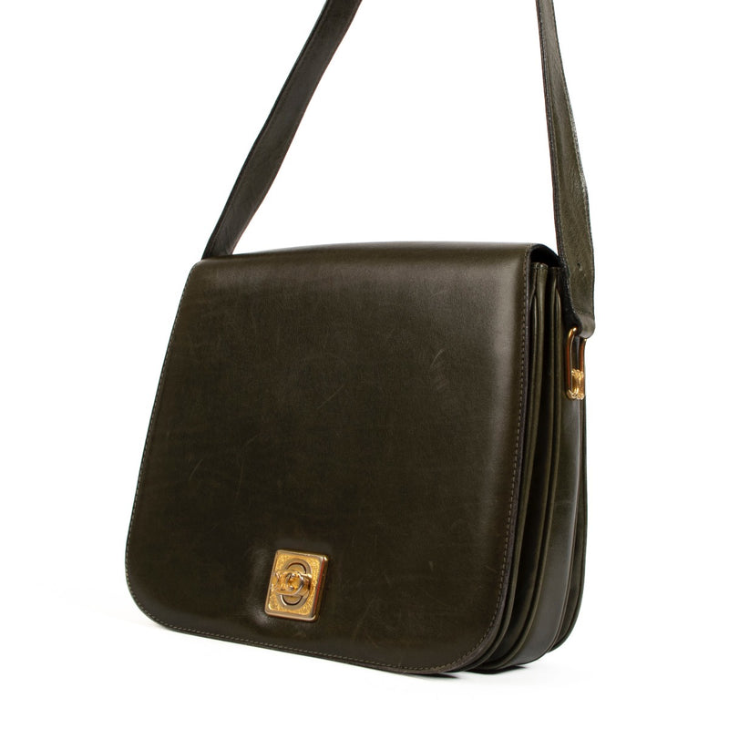 Shop 100% authentic second-hand Celine Green Shoulder Bag on Labellov.com