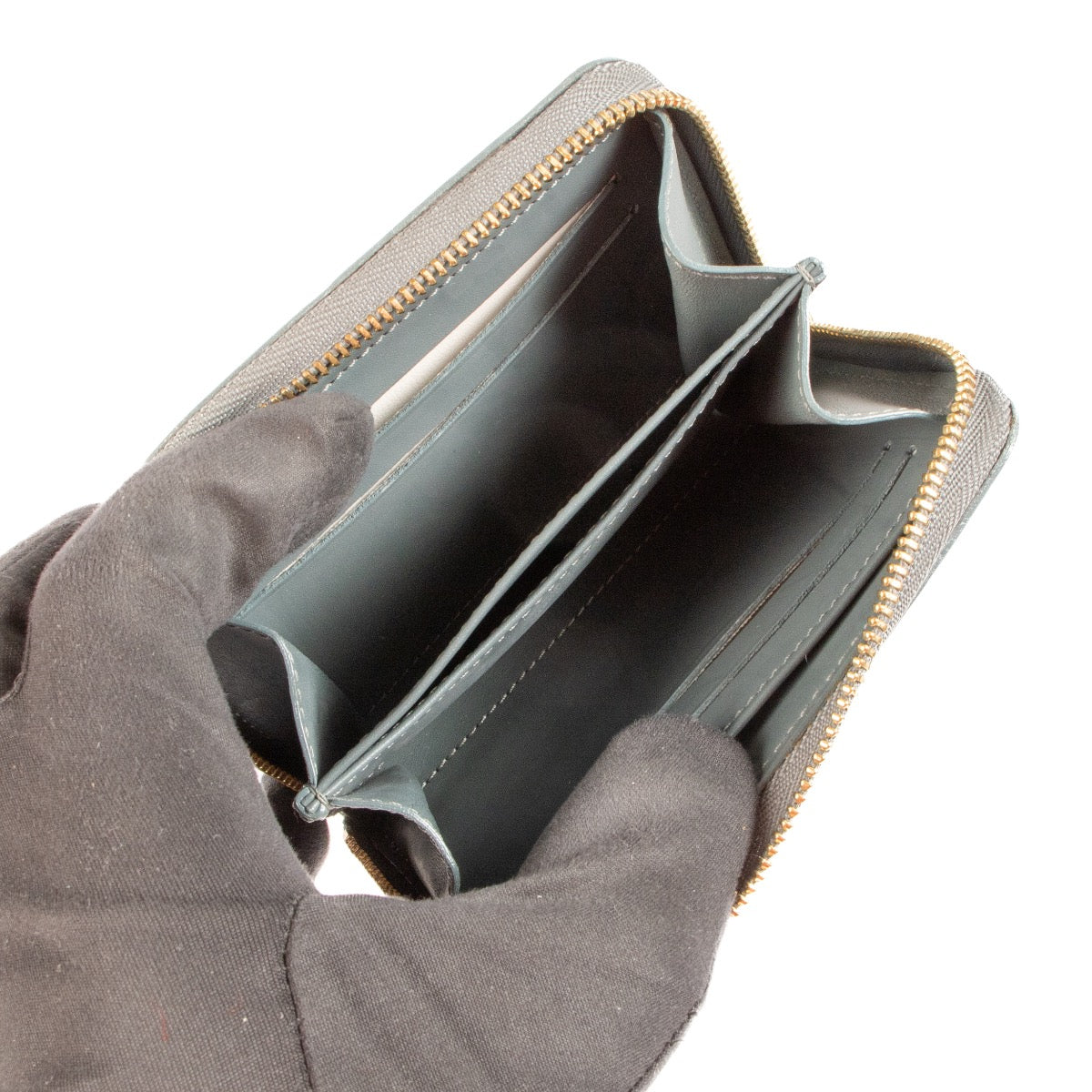 Shop 100% authentic second-hand Louis Vuitton Blue Monogram Vernis Zippy Coin Purse on Labellov.com