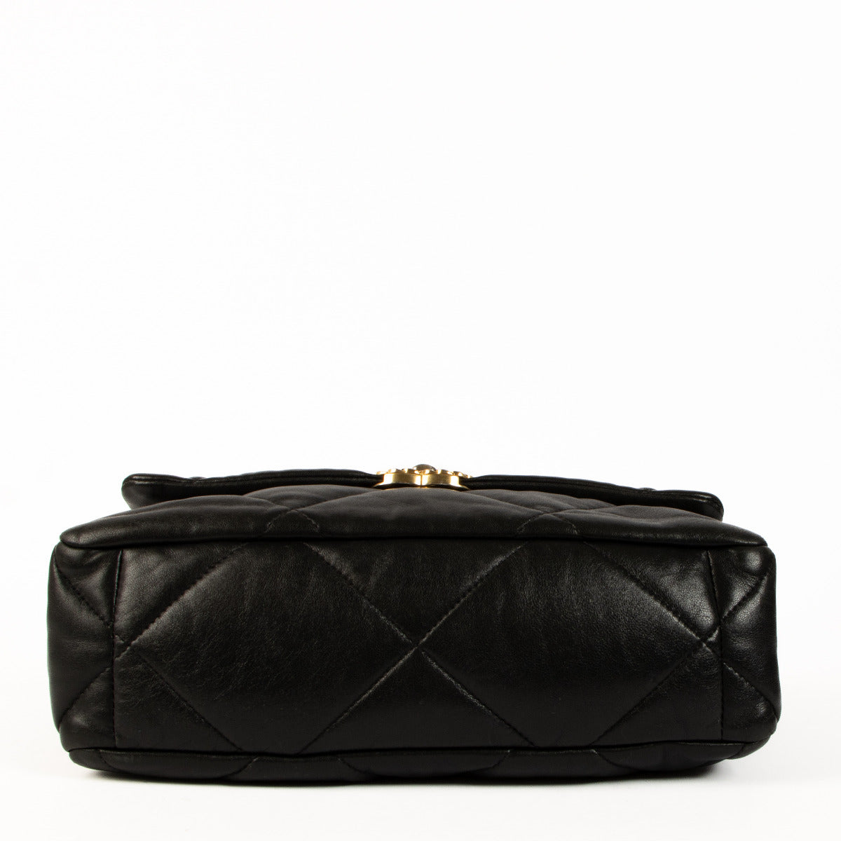 Sac à main Chanel 19 grand modèle en agneau brillant noir Chanel