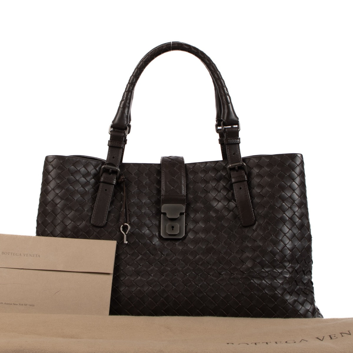 Shop 100% authentic second-life Bottega Veneta Brown Roma Top Handle Bag on Labellov.com