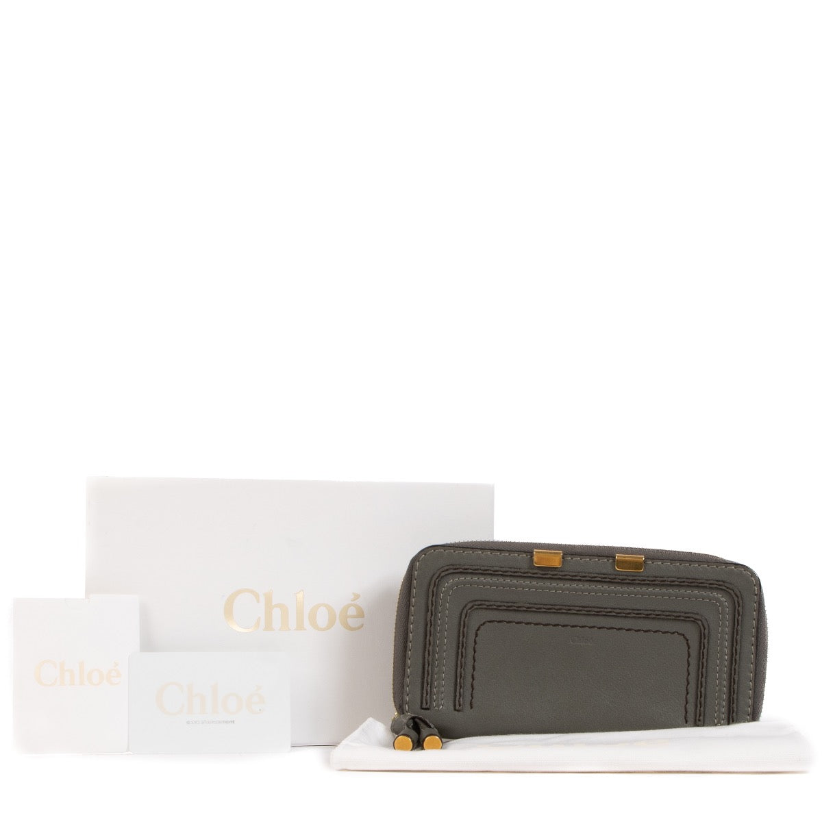 Shop 100% authentic second-hand Chloé Grey Wallet on Labellov.com
