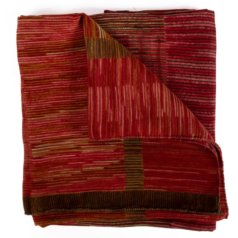 Delvaux Multicolor Striped Silk Shawl. Buy authentic designer shawl at the best price at Labellov. Safe and secure shopping. Koop online tweedehands authentieke Delvaux Multicolor 100% Silk Shawl bij labellov.