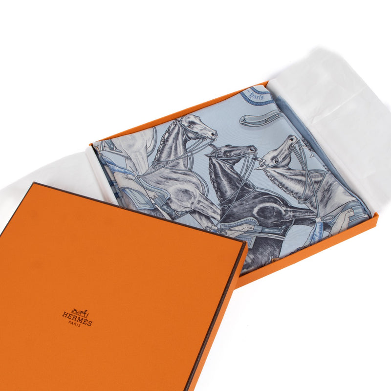 Buy an authentic Hermès Multicolor La Ronde des Jockeys Silk 90 Scarf in very condition at Labellov in Antwerp, Brussels, Knokke