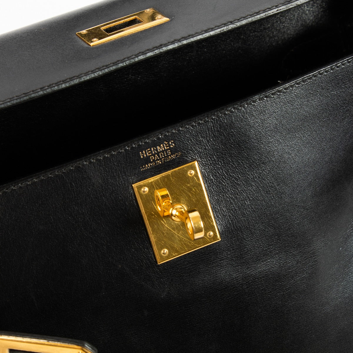 Hermès Kelly 32 Black Box GHW