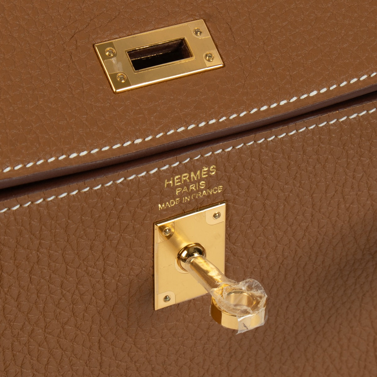 Hermès Kelly 25 Gold Togo GHW