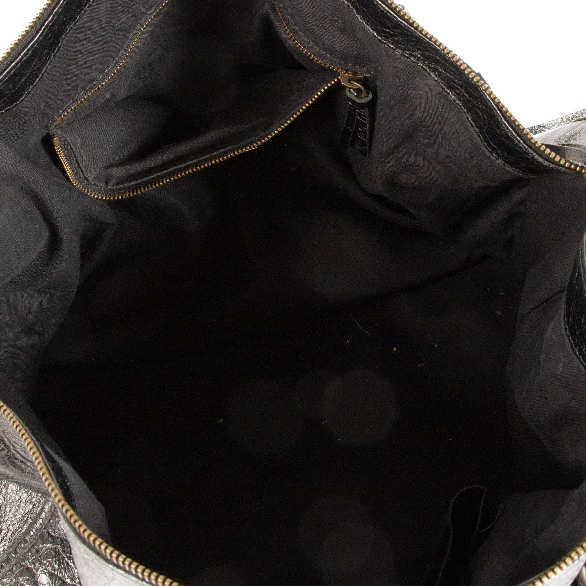 shop 100% authentic second hand Balenciaga Black Arena Classic Work Bag on Labellov.com