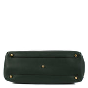 Shop safe online at Labellov in Antwerp, Brussels and Knokke this 100% authentic second hand Burberry Green Leather Check Medium Banner Shoulder Bag