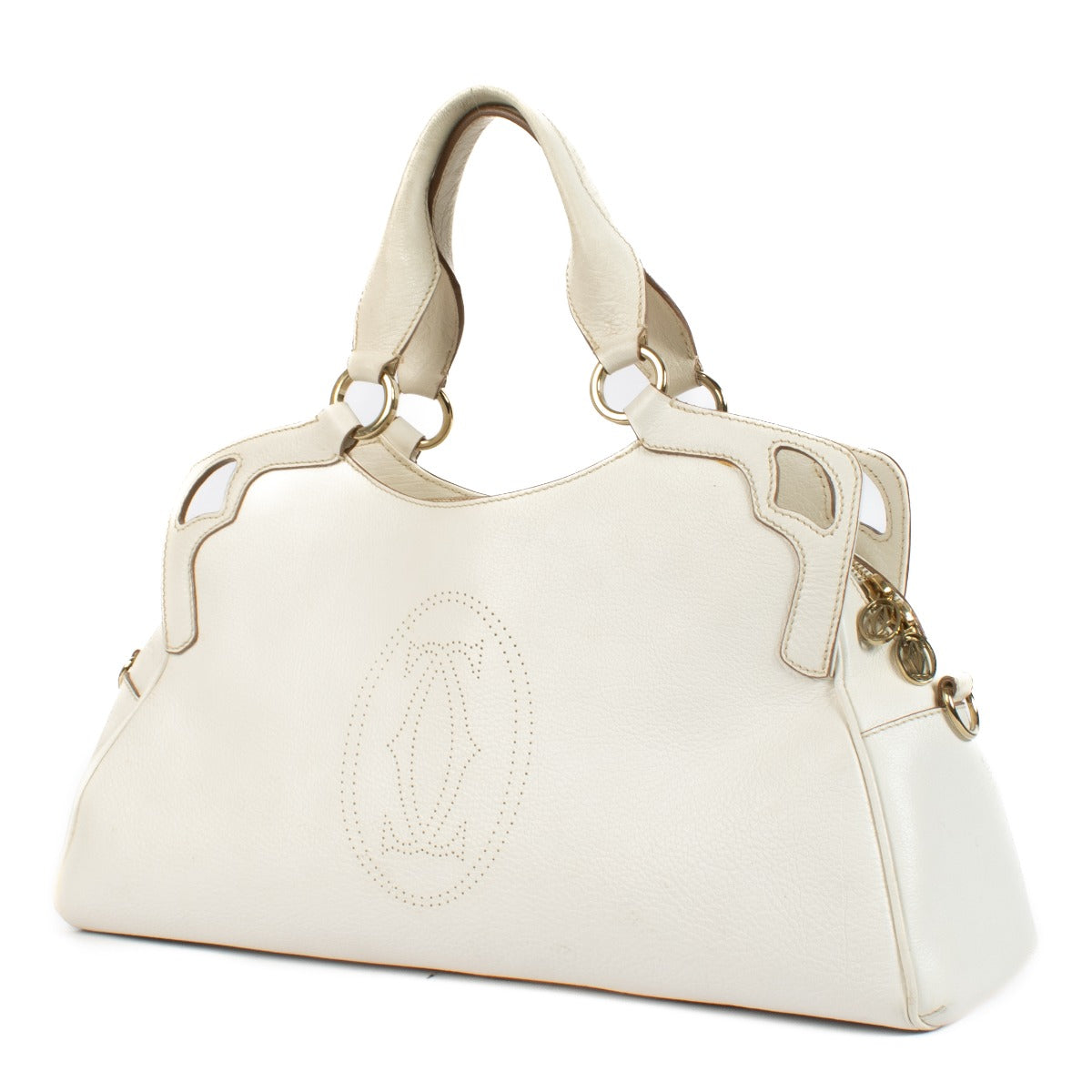Shop safe online at Labellov in Antwerp, Brussels and Knokke this 100% authentic second hand Cartier White Leather Marcello Medium Shoulder bag