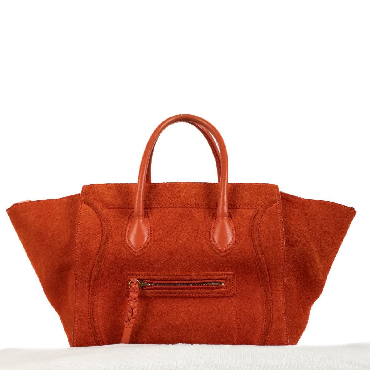 Shop safe online at Labellov in Antwerp, Brussels and Knokke this 100% authentic second hand Celine Orange Suede Luggage Phantom Medium Bag