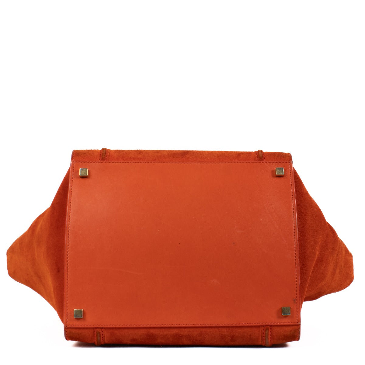 Shop safe online at Labellov in Antwerp, Brussels and Knokke this 100% authentic second hand Celine Orange Suede Luggage Phantom Medium Bag