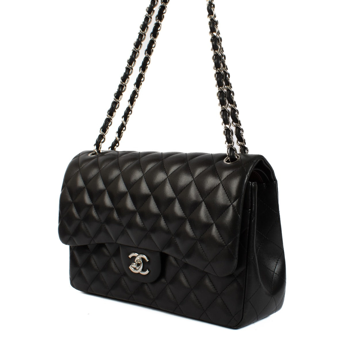 Shop safe online at Labellov in Antwerp, Brussels and Knokke this 100% authentic second hand Chanel Black Jumbo Classic Flap Bag