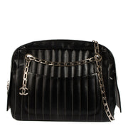 Shop safe online at Labellov in Antwerp, Brussels and Knokke this 100% authentic second hand Chanel Black Lambskin Quilted Mademoiselle Camera Case Bag