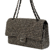 Shop safe online at Labellov in Antwerp, Brussels and Knokke this 100% authentic second hand Chanel Tinsel Tweed Classic Flap Bag