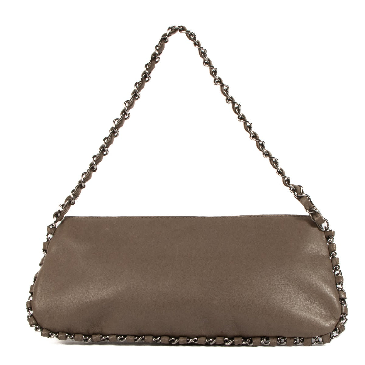 Shop safe online at Labellov in Antwerp, Brussels and Knokke this 100% authentic second hand Chanel Taupe Lambskin Flat Clutch Bag