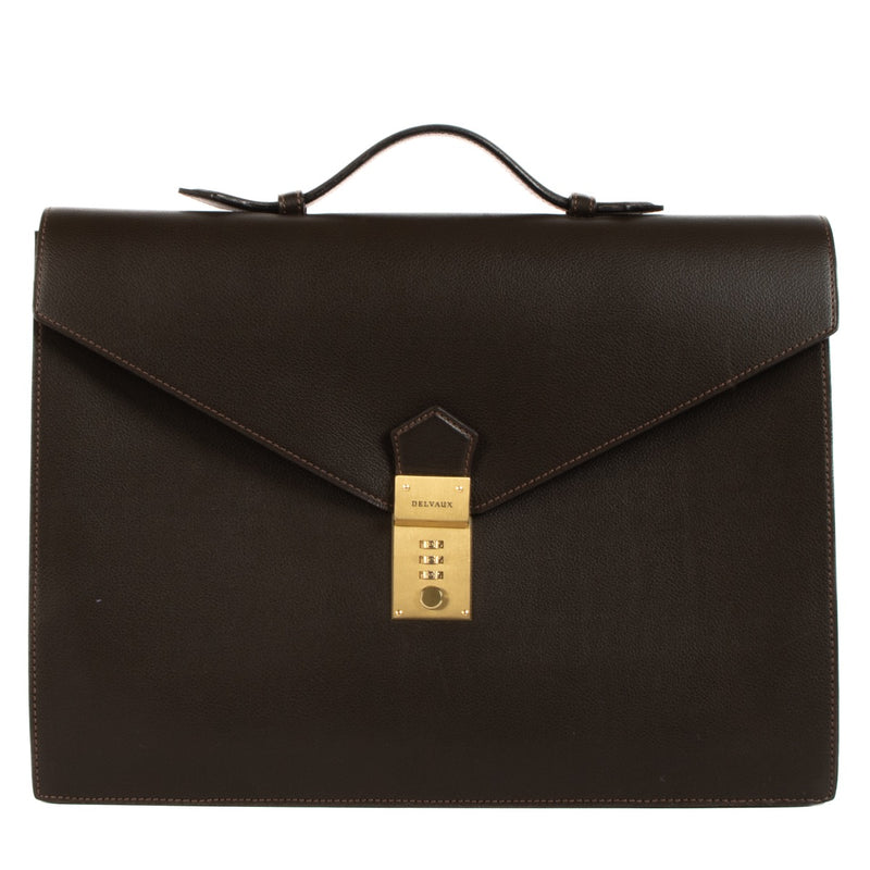 Shop safe online at Labellov in Antwerp, Brussels and and Knokke this 100% authentic second hand Delvaux Brown Leather Briefcase