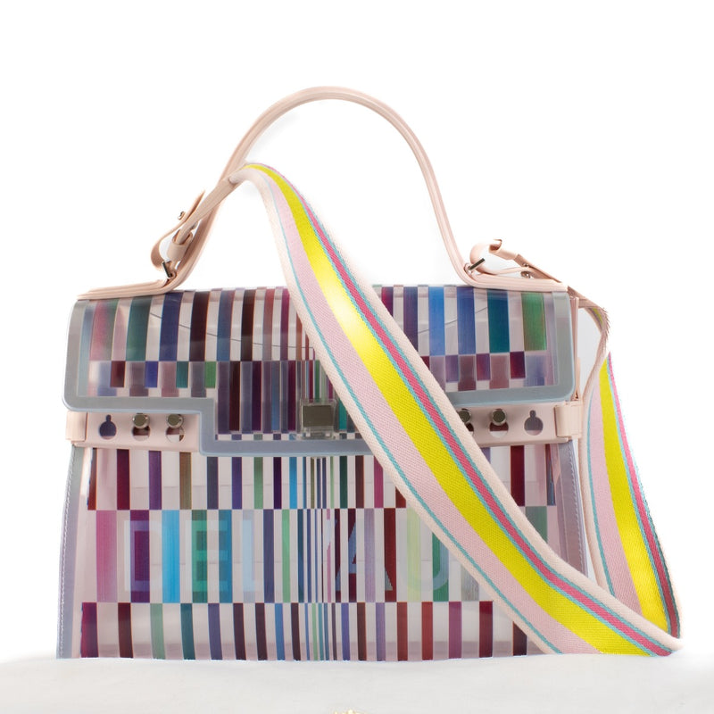 Shop safe online at Labellov in Antwerp, Brussels and Knokke this 100% authentic second hand Delvaux Tempête The Eye-catcher GM Bag