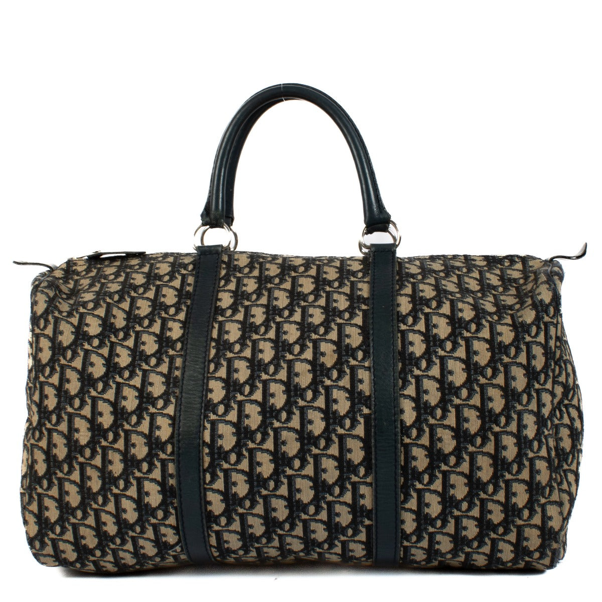 Shop safe online at Labellov in Antwerp, Brussels and Knokke this 100% authentic second hand Christian Dior Monogram Medium Boston Bag