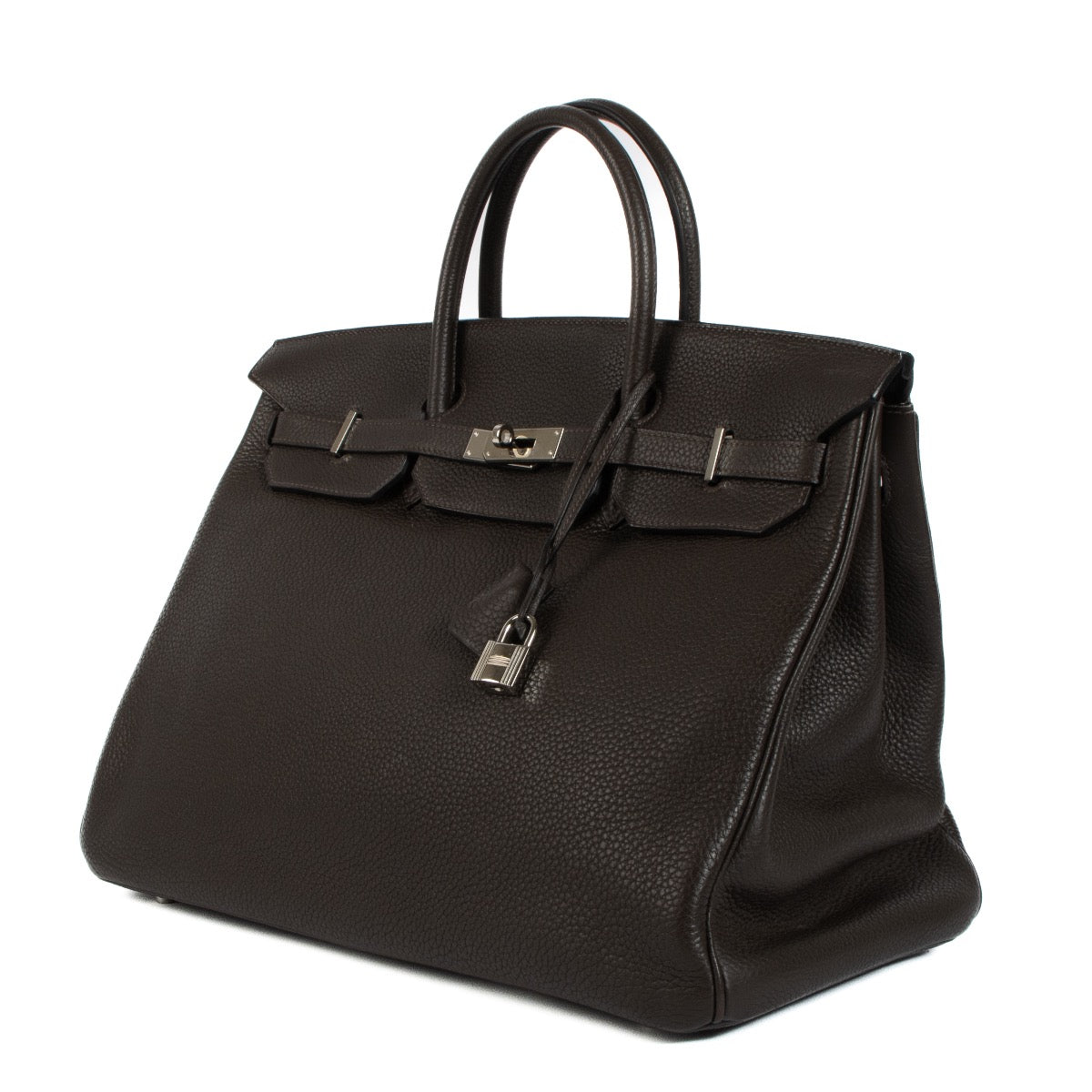 Buy your authentic designer Hermès Birkin 40 Brun Veau Togo PHW for the best price at Labellov with worldwide shipping.