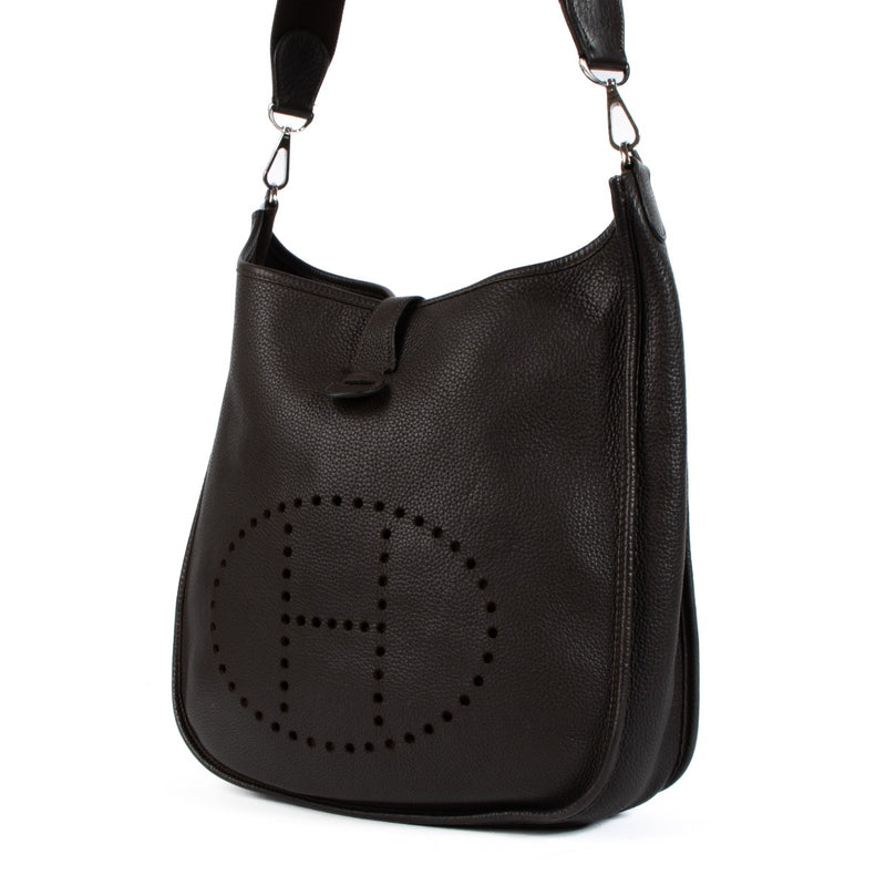 Shop authentic second hand vintage designer Hermès 2008 Evelyn 33 Chocolat Taurillon Clemence on www.labellov.com