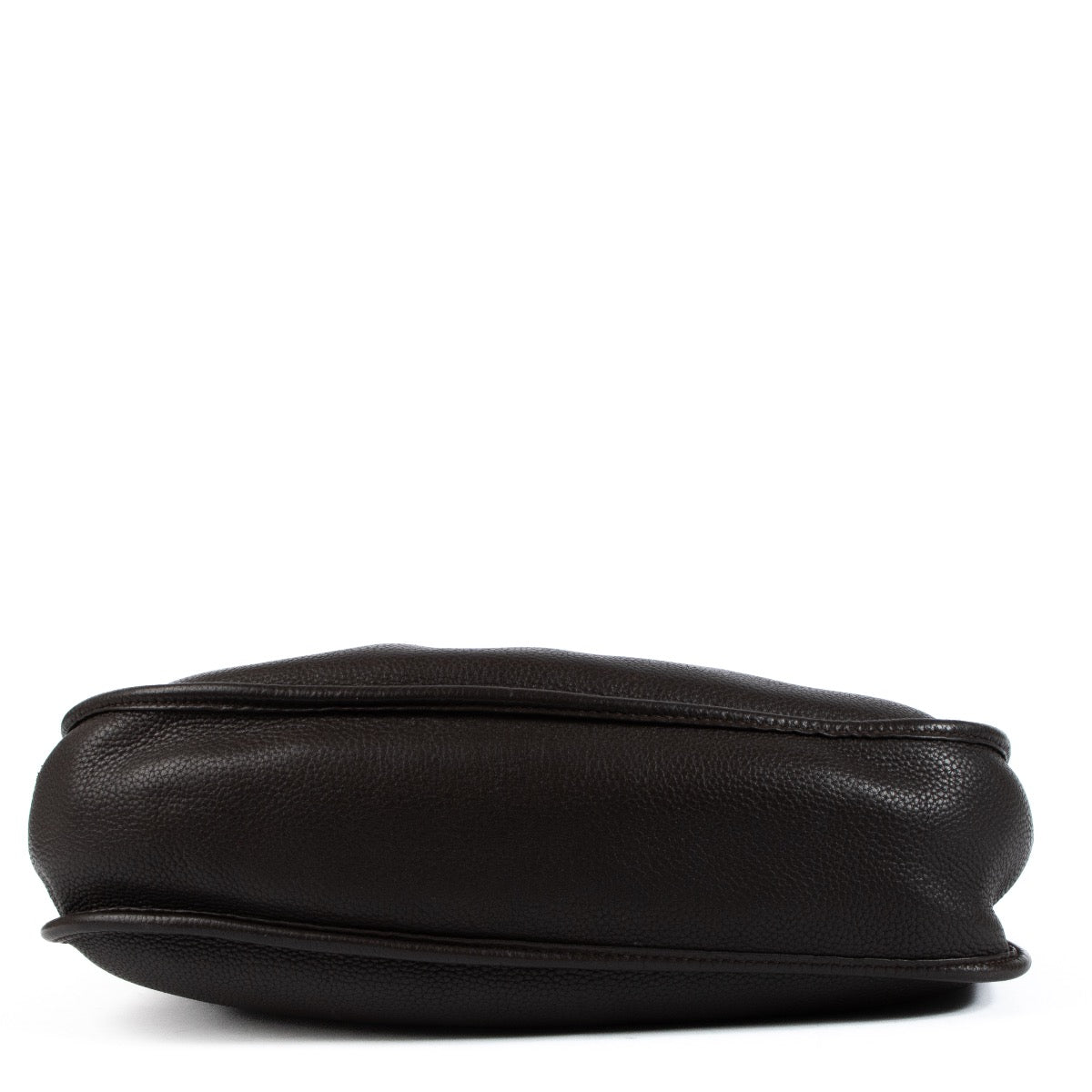 Shop authentic second hand vintage designer Hermès 2008 Evelyn 33 Chocolat Taurillon Clemence on www.labellov.com