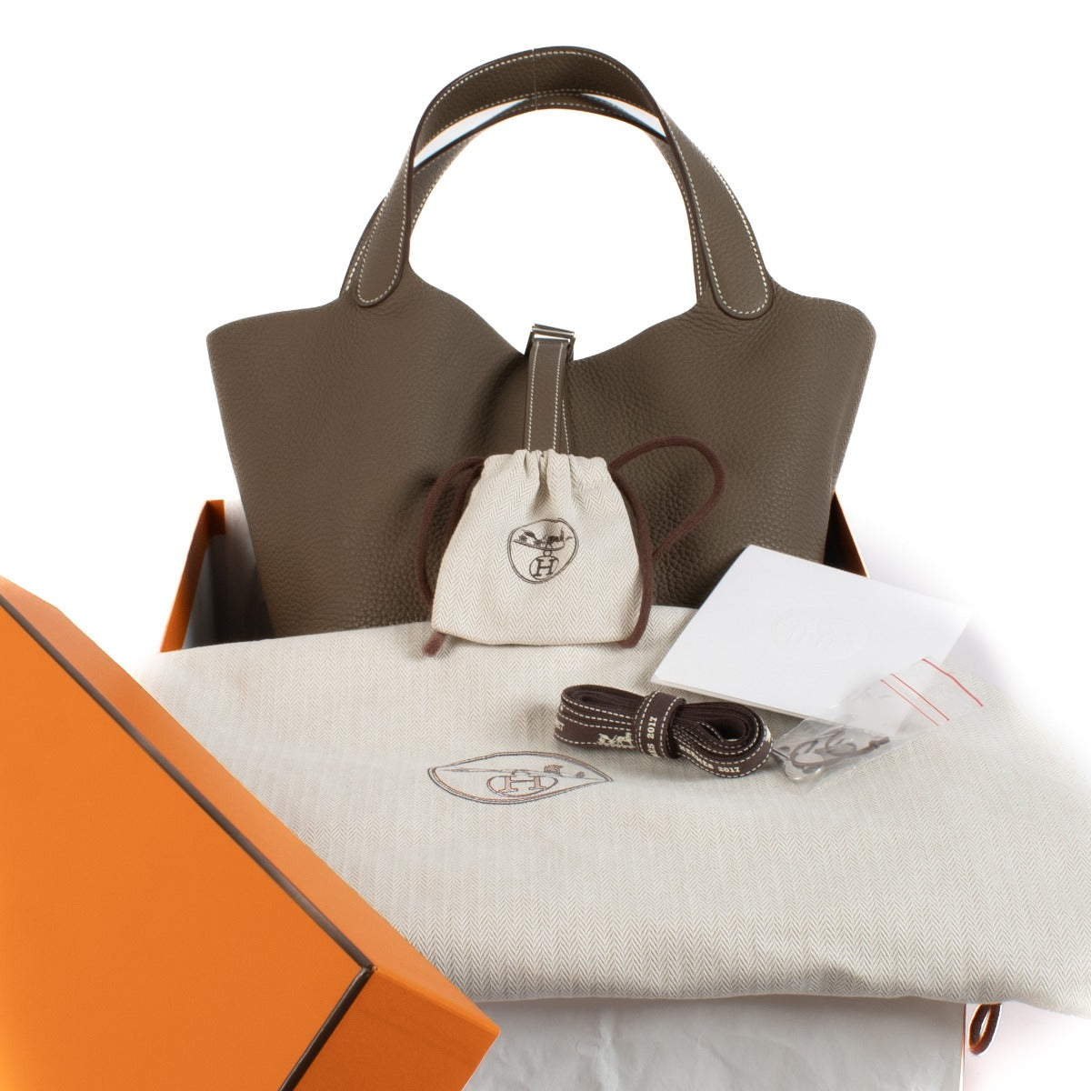 Hermès Picotin Lock 22 Etoupe Taurillon Clemence PHW