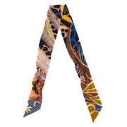 Shop safe online at Labellov in Antwerp, Brussels and Knokke this 100% authentic second hand Hermès Multicolor Leafs Silk Twilly