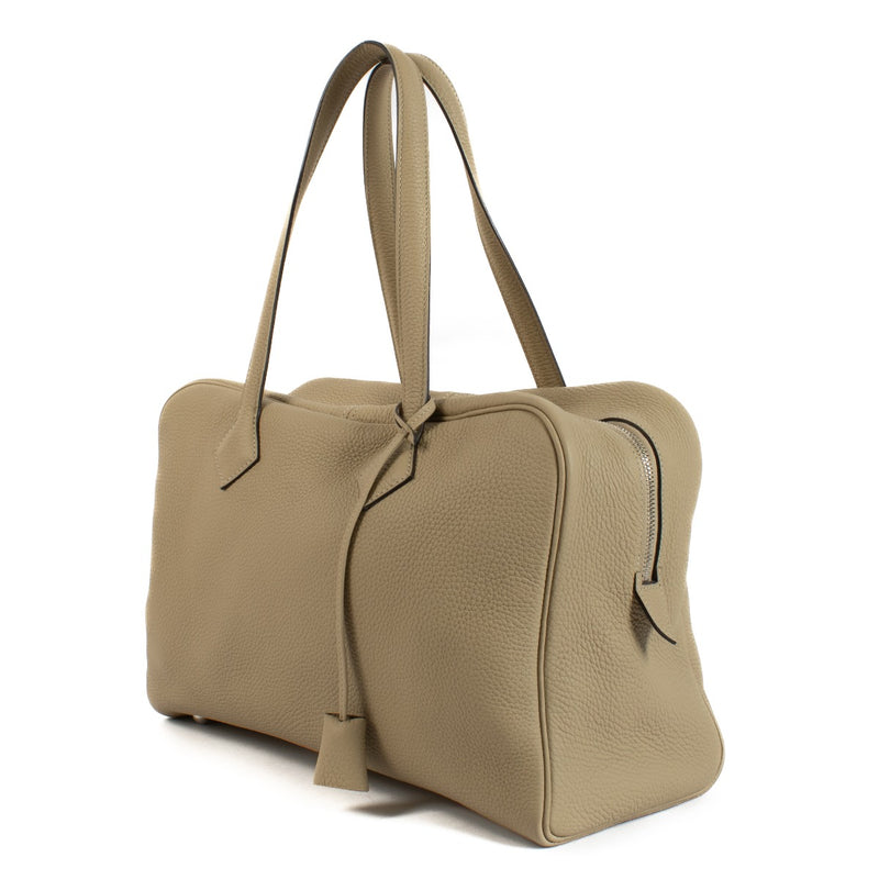 Hermès Victoria 35 Trench Clemence PHW