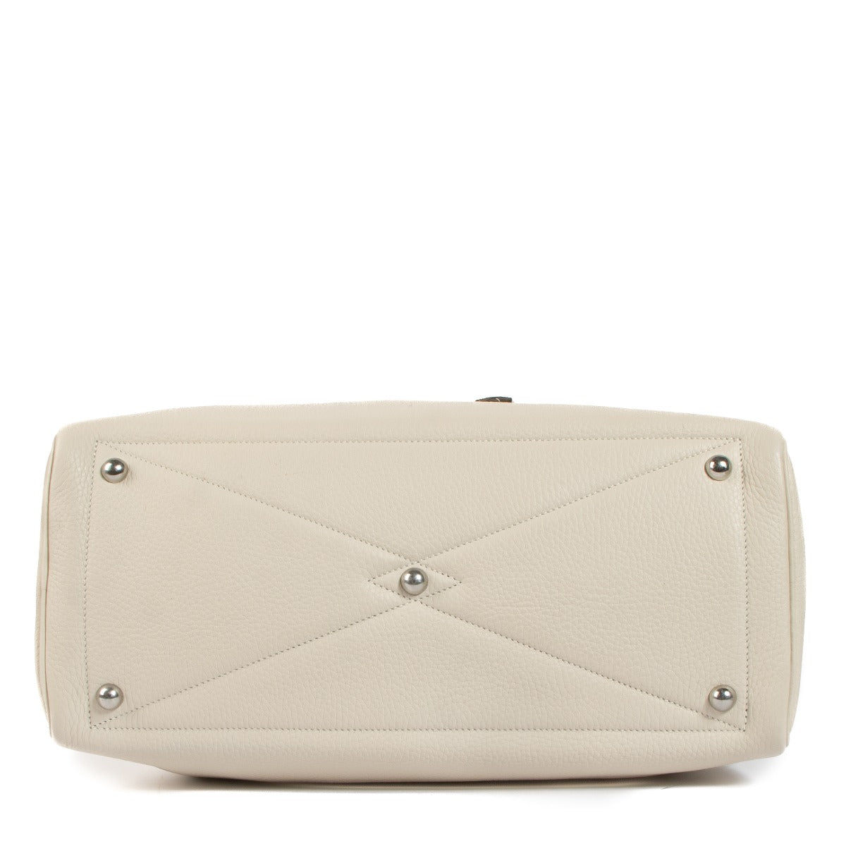 Shop authentic second hand Hermès Victoria 35 Craie Taurillon Clemence Palladium Hardware on Labellov.com
