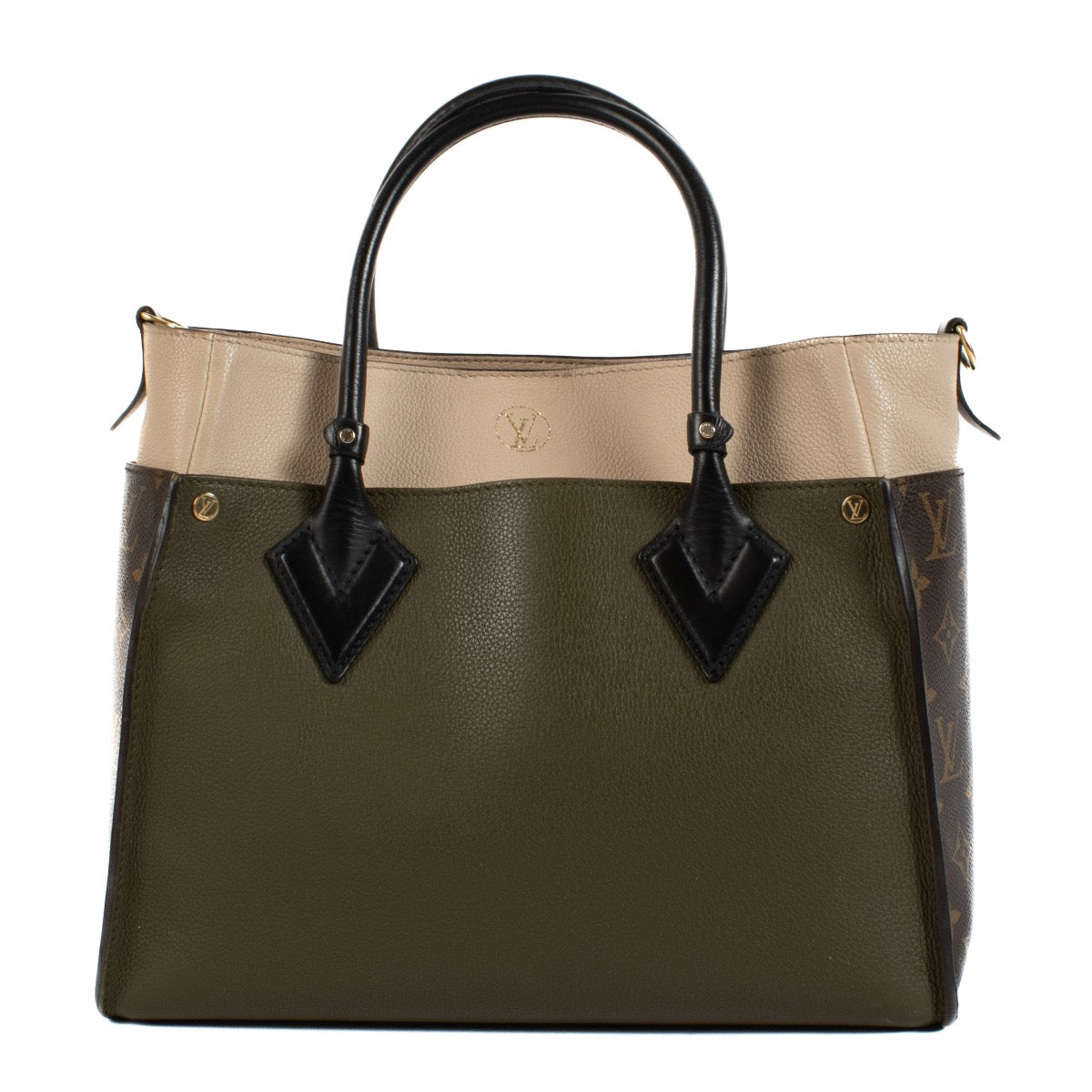 Shop 100% authentic Louis Vuitton Monogram Green On My Side at Labellov.com.