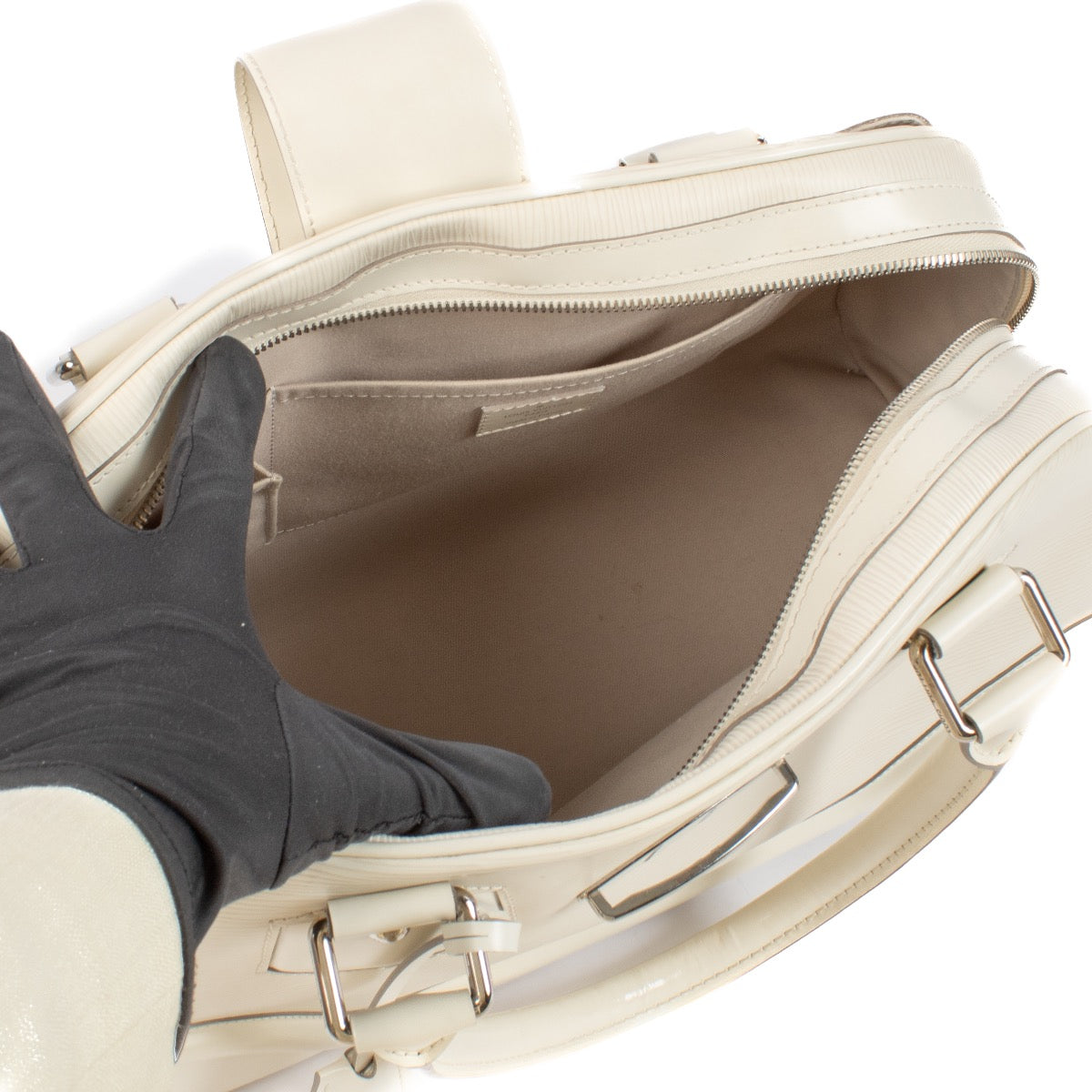 shop 100% authentic second hand Louis Vuitton White Epi Leather Montaigne GM Bowling Bag on Labellov.com