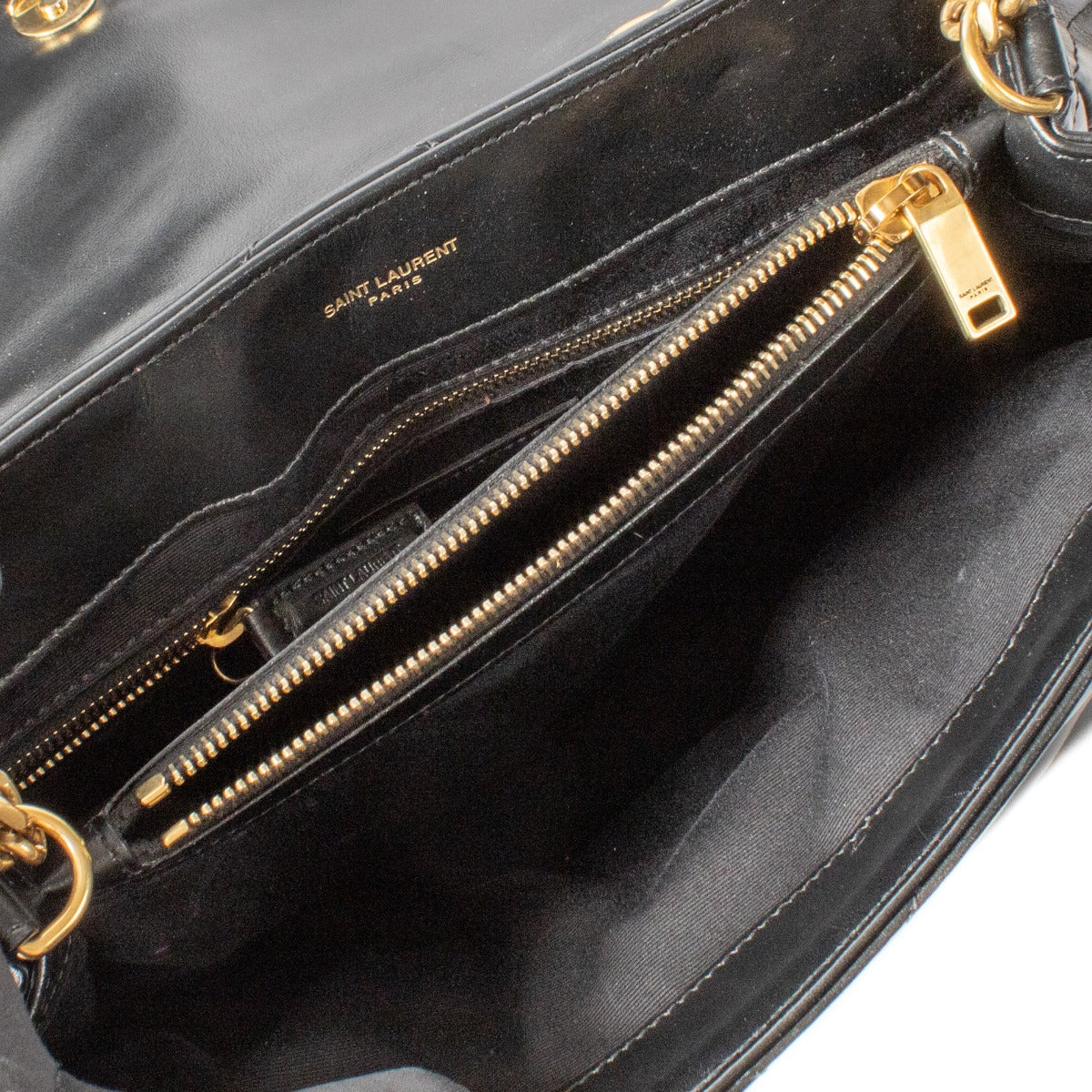 Shop safe online at Labellov in Antwerp, Brussels and Knokke this 100% authentic second hand Saint Laurent Black Loulou Medium Shoulder Bag