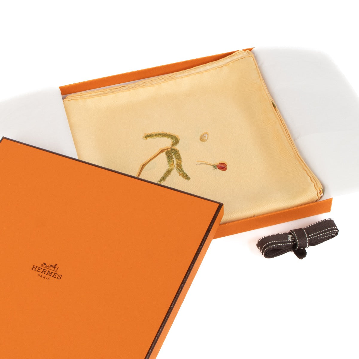 Shop 100% authentic second-hand Hermès Beige Scarf ''Fleurs et Plumes'' on Labellov.com