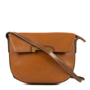Shop 100% authentic second-hand Delvaux Camel Deluré Crossbody on Labellov.com