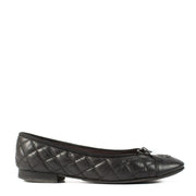 Shop safe online at Labellov in Antwerp, Brussels and Knokke this 100% authentic second hand Chanel Black CC Bow Ballerinas - Size 38