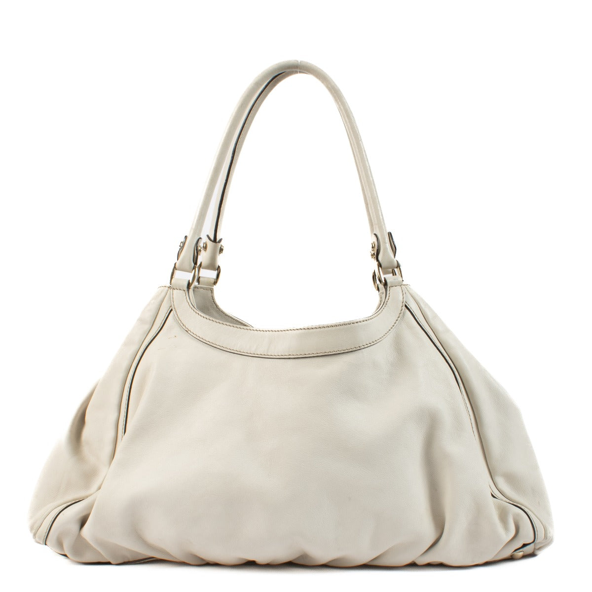 Shop safe online at Labellov in Antwerp, Brussels and Knokke this 100% authentic second hand Gucci White Abbey D-Ring Hobo Bag