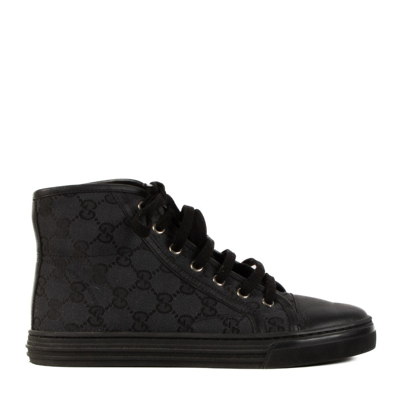 Shop 100% authentic second-hand Gucci Black Monogram Sneakers - Size 36 on Labellov.com