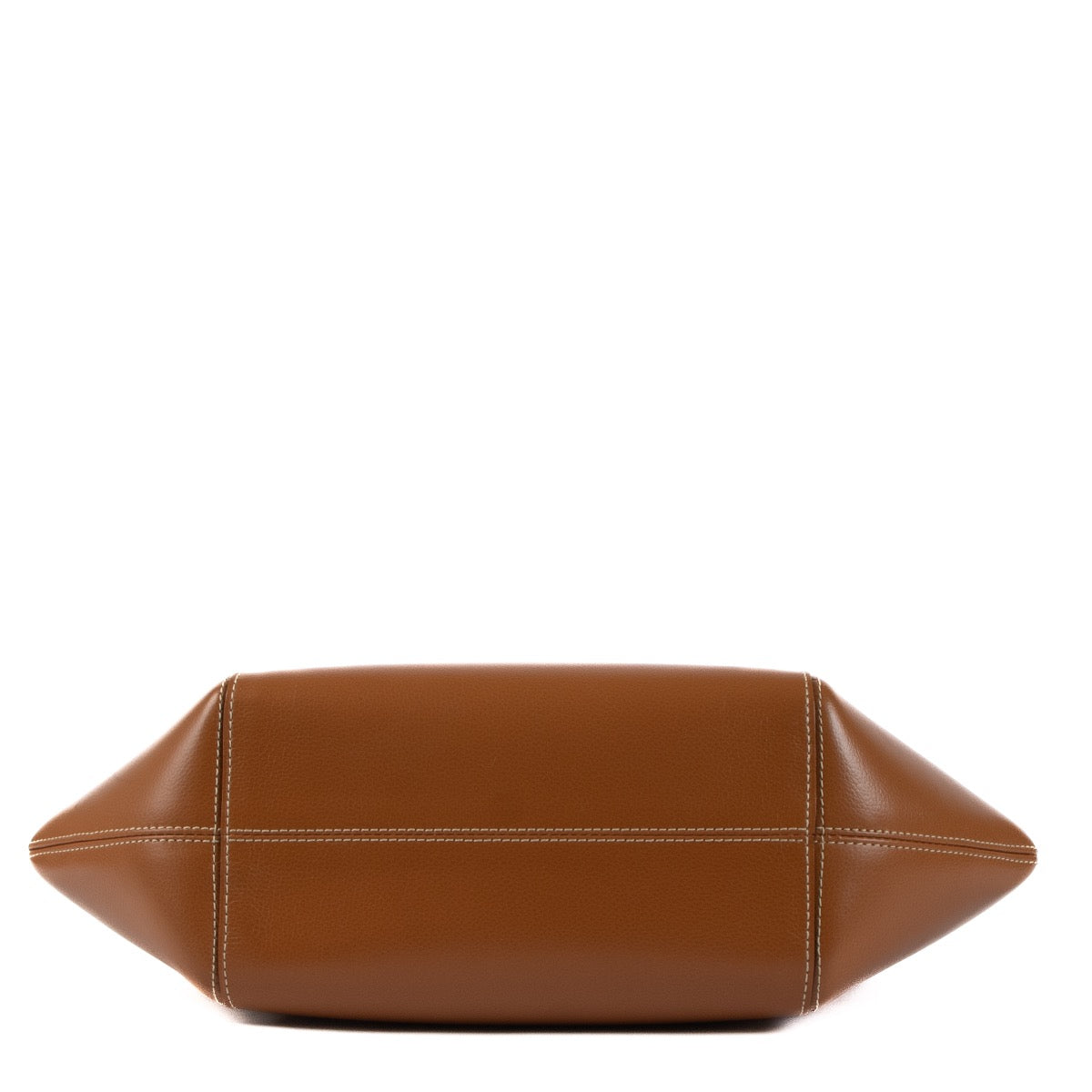 Shop 100% authentic second-hand Delvaux Fauve Jumping Souhait Shoulder Bag on Labellov.com