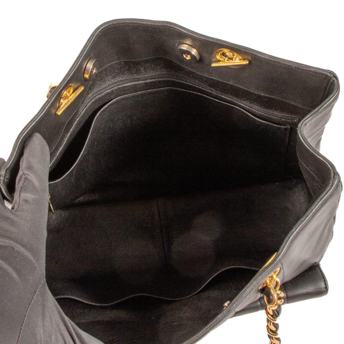 shop 100% authentic second hand Chanel Black Vintage Tote Bag on Labellov.com