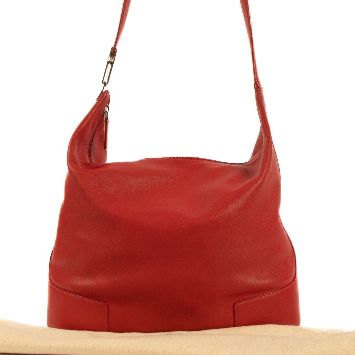 Shop 100% authentic second-hand Loewe Vintage Red Leather Hobo Bag on Labellov.com