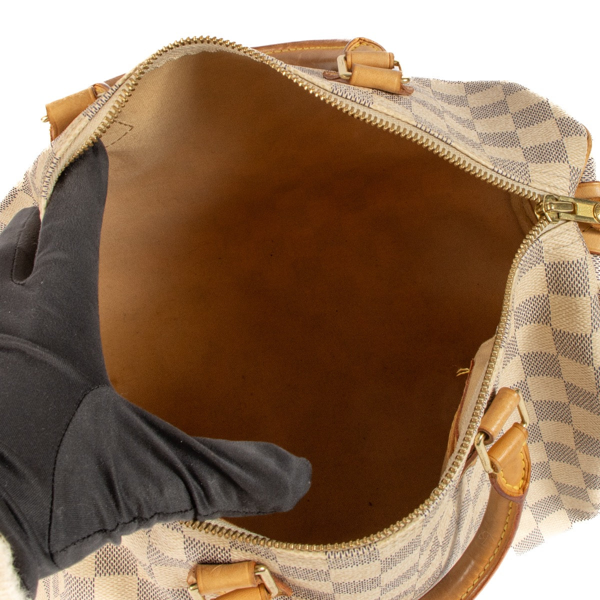 Shop 100% authentic second-hand Louis Vuitton Damier Azur Speedy 30 on Labellov.com