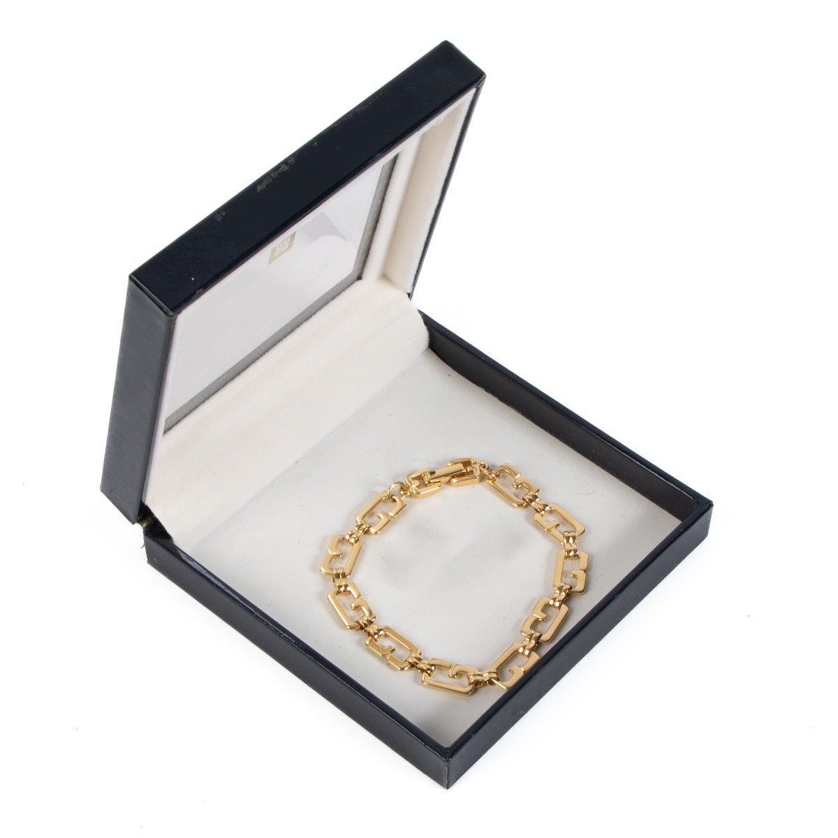 Givenchy Gold-Toned Metal G-Link Bracelet for the best price at Labellov secondhand luxury in Antwerp, Knokke, Brussels.
