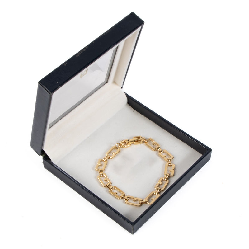 Givenchy Gold-Toned Metal G-Link Bracelet for the best price at Labellov secondhand luxury in Antwerp, Knokke, Brussels.
