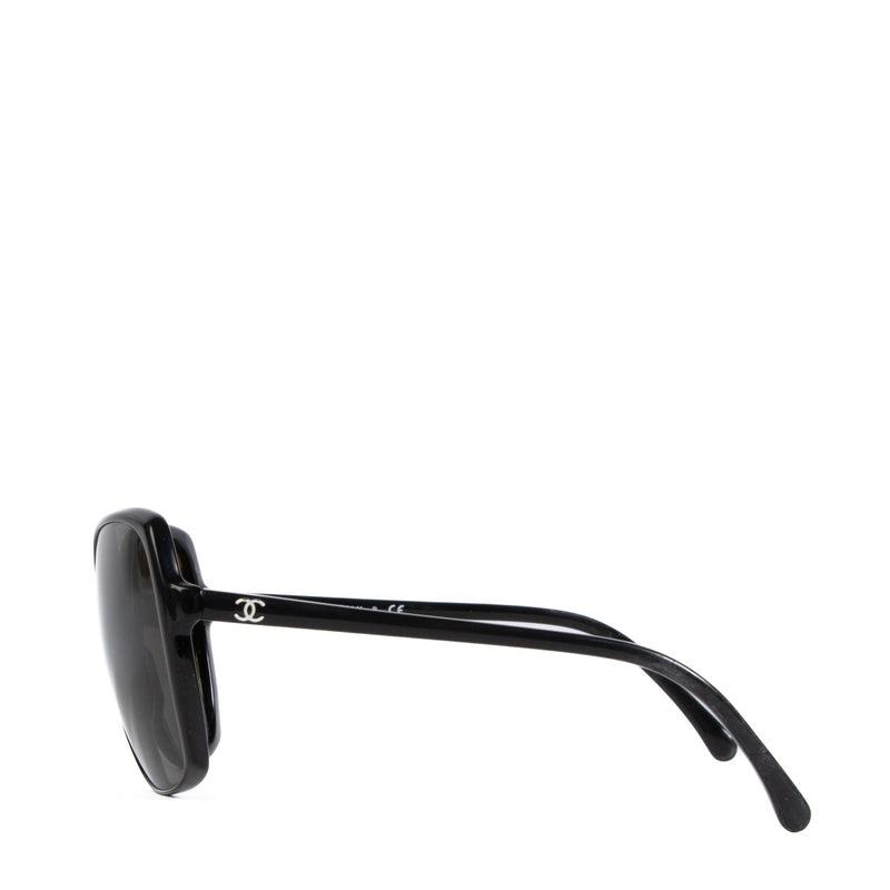Chanel 5204 Black CC Sunglasses