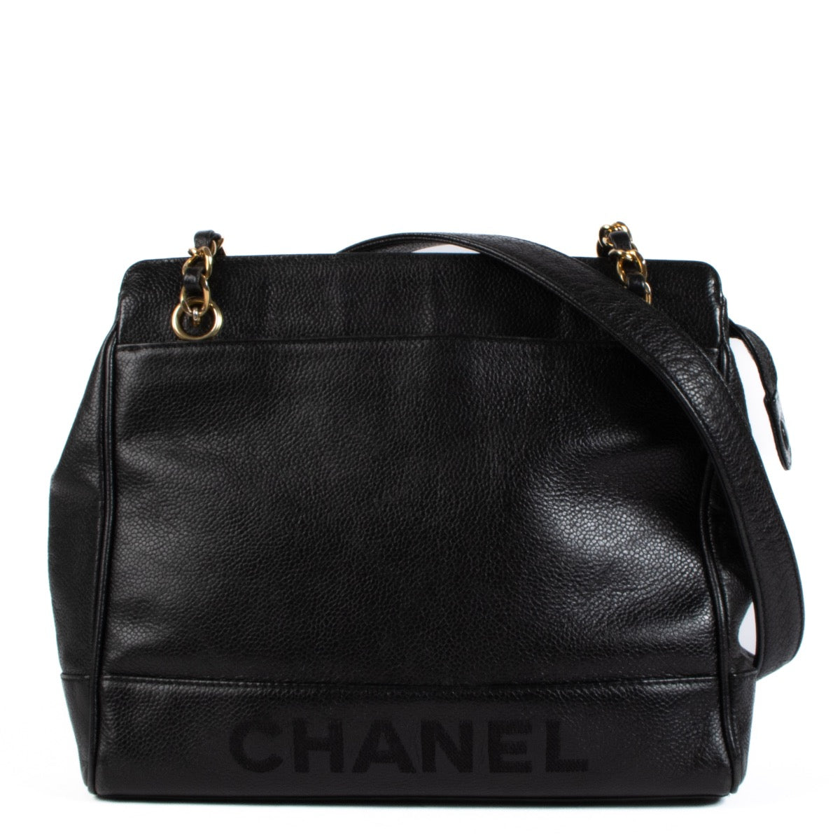 Shop 100% authentic secondhand Chanel Black Vintage Chain Shoulder Bag on Labellov.com
