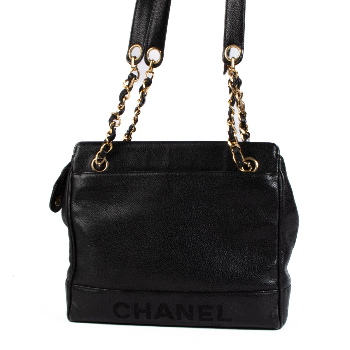 Shop 100% authentic secondhand Chanel Black Vintage Chain Shoulder Bag on Labellov.com